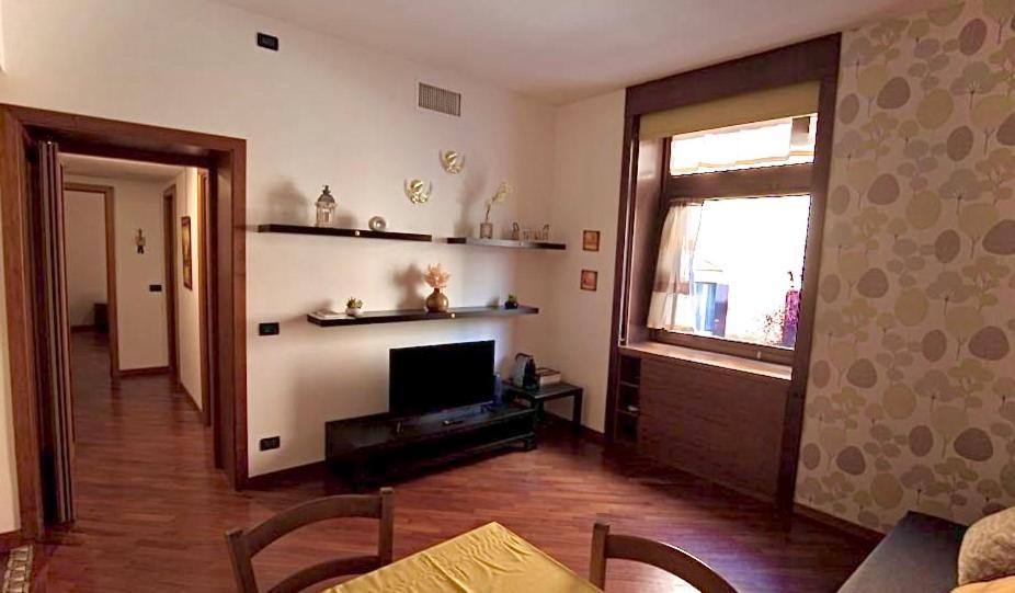 Your Friend In Apartamento Roma