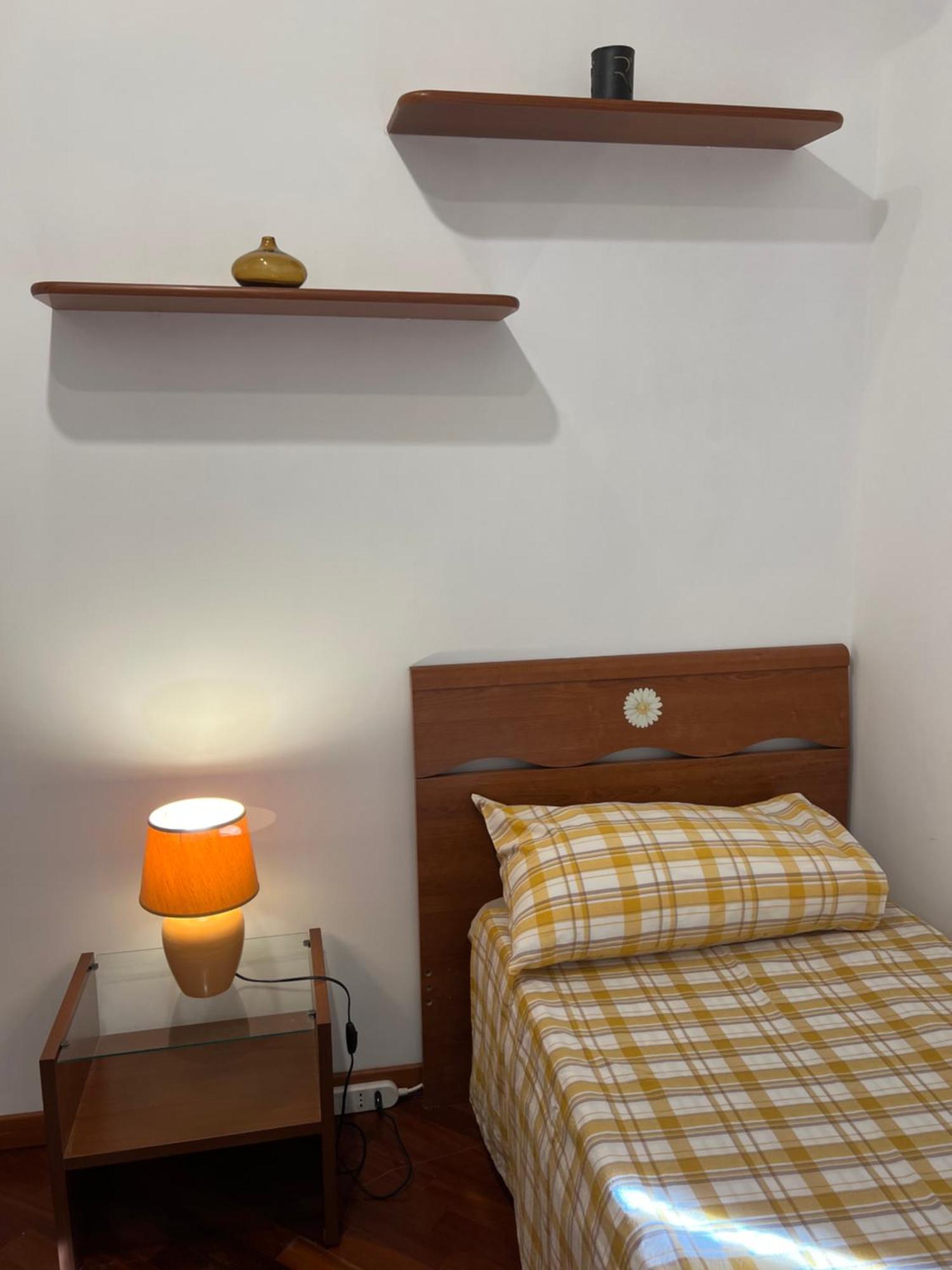 Your Friend In Apartamento *